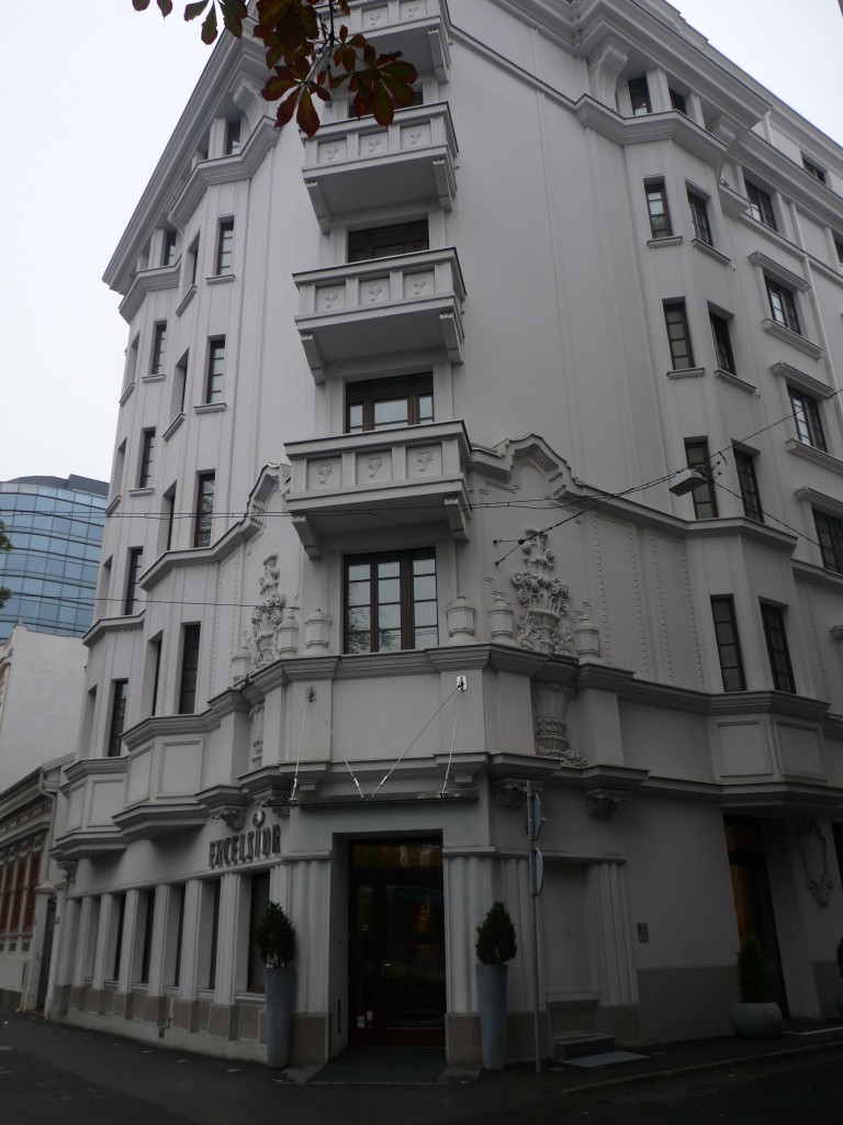 Hotel_Excelsior_on_Kneza_Miloša_Street,_Beograd,_October_13,_2012